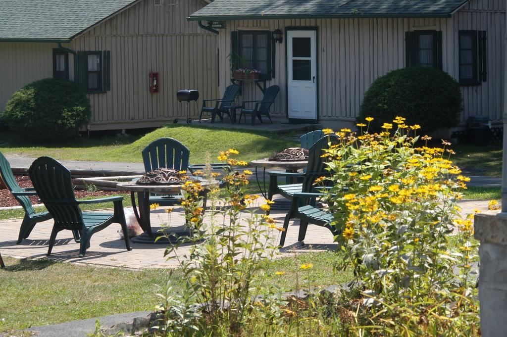 Lincoln Log Colony Hotell Lake George Exteriör bild
