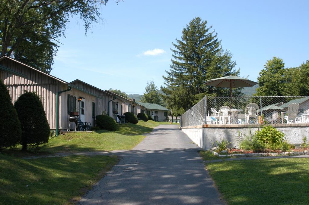 Lincoln Log Colony Hotell Lake George Exteriör bild