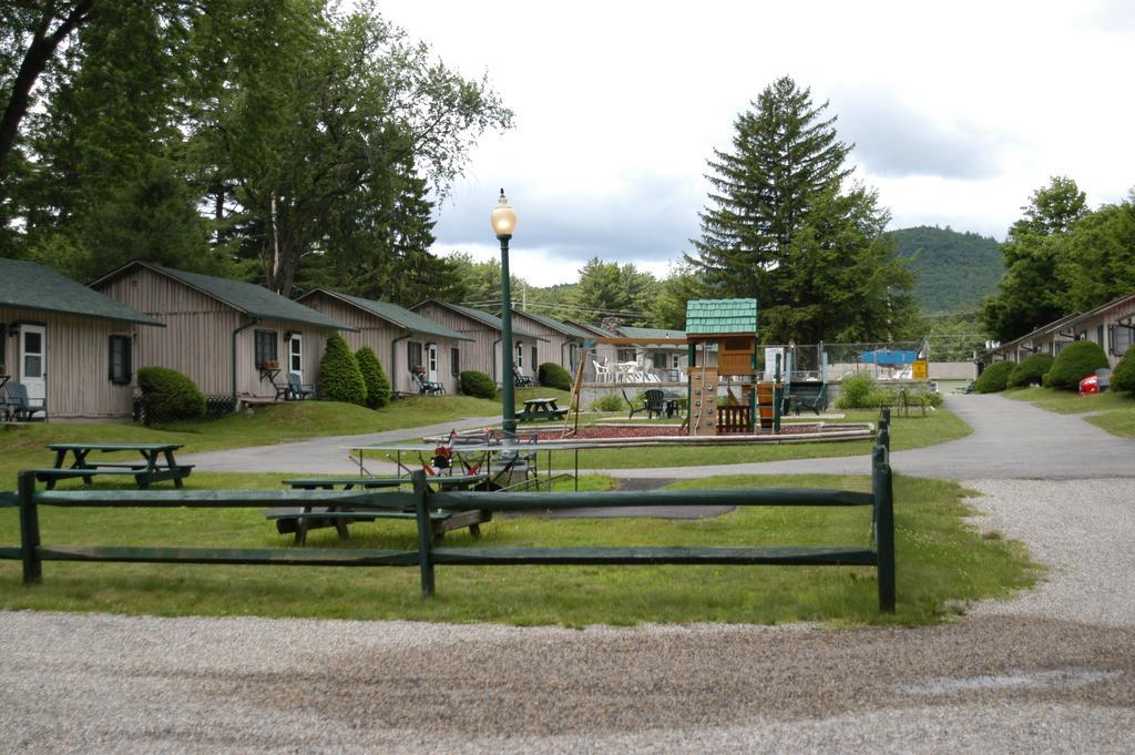 Lincoln Log Colony Hotell Lake George Exteriör bild