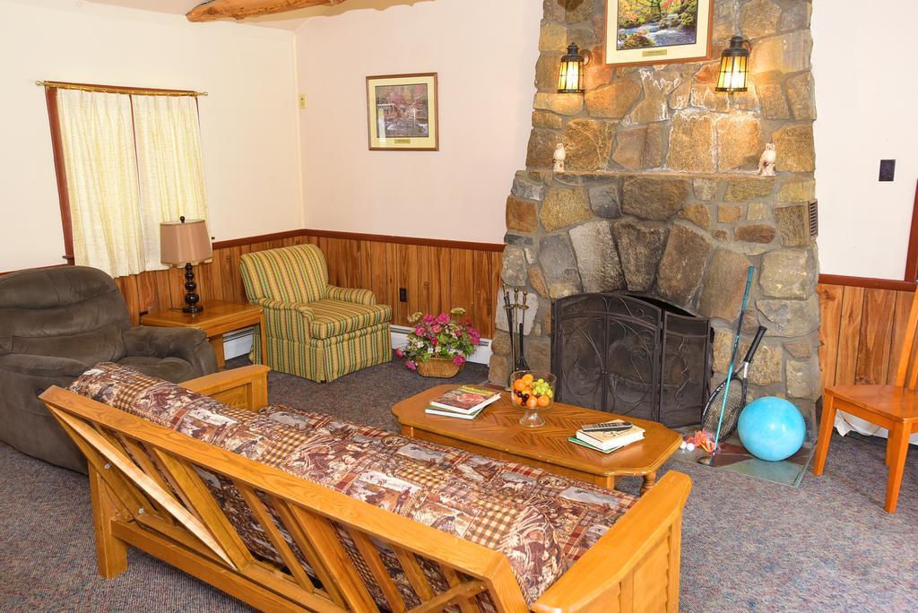Lincoln Log Colony Hotell Lake George Exteriör bild