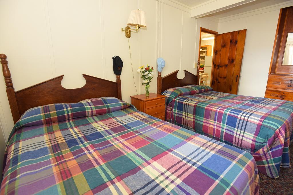 Lincoln Log Colony Hotell Lake George Exteriör bild