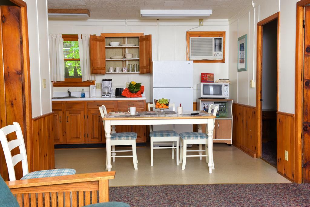 Lincoln Log Colony Hotell Lake George Exteriör bild