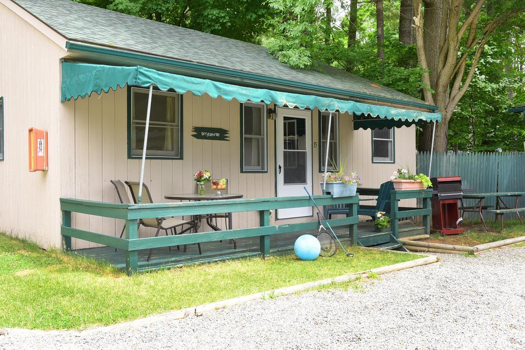 Lincoln Log Colony Hotell Lake George Exteriör bild