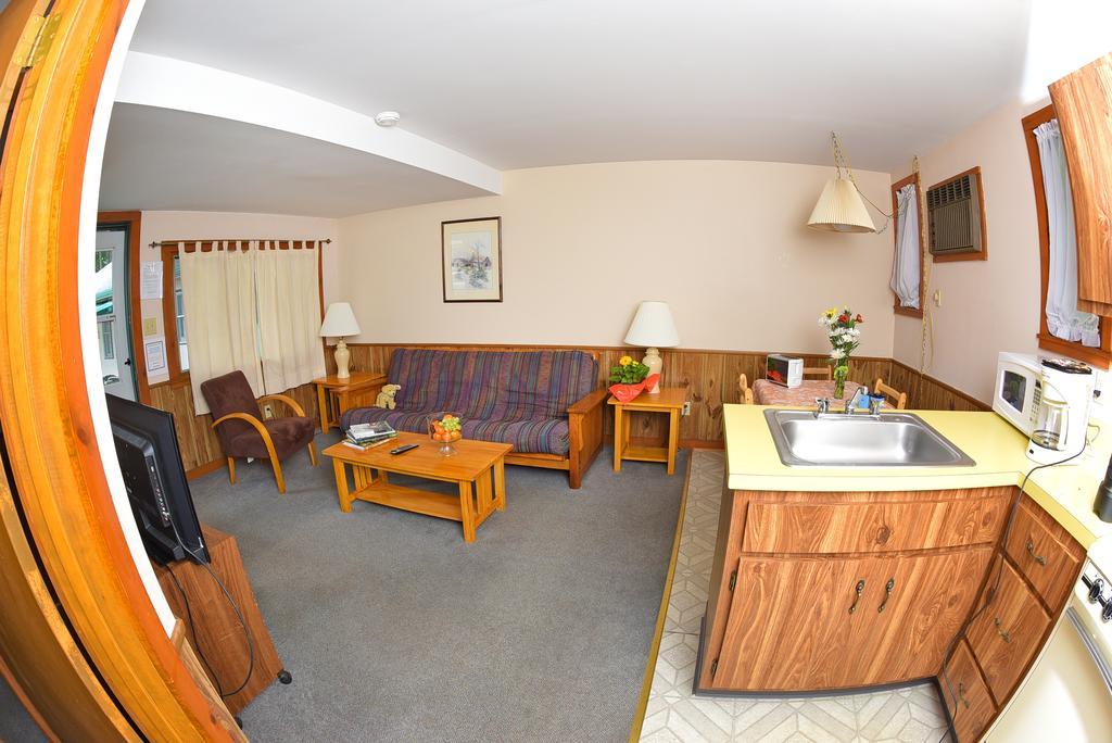 Lincoln Log Colony Hotell Lake George Exteriör bild
