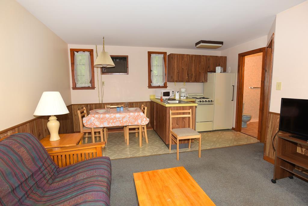 Lincoln Log Colony Hotell Lake George Exteriör bild